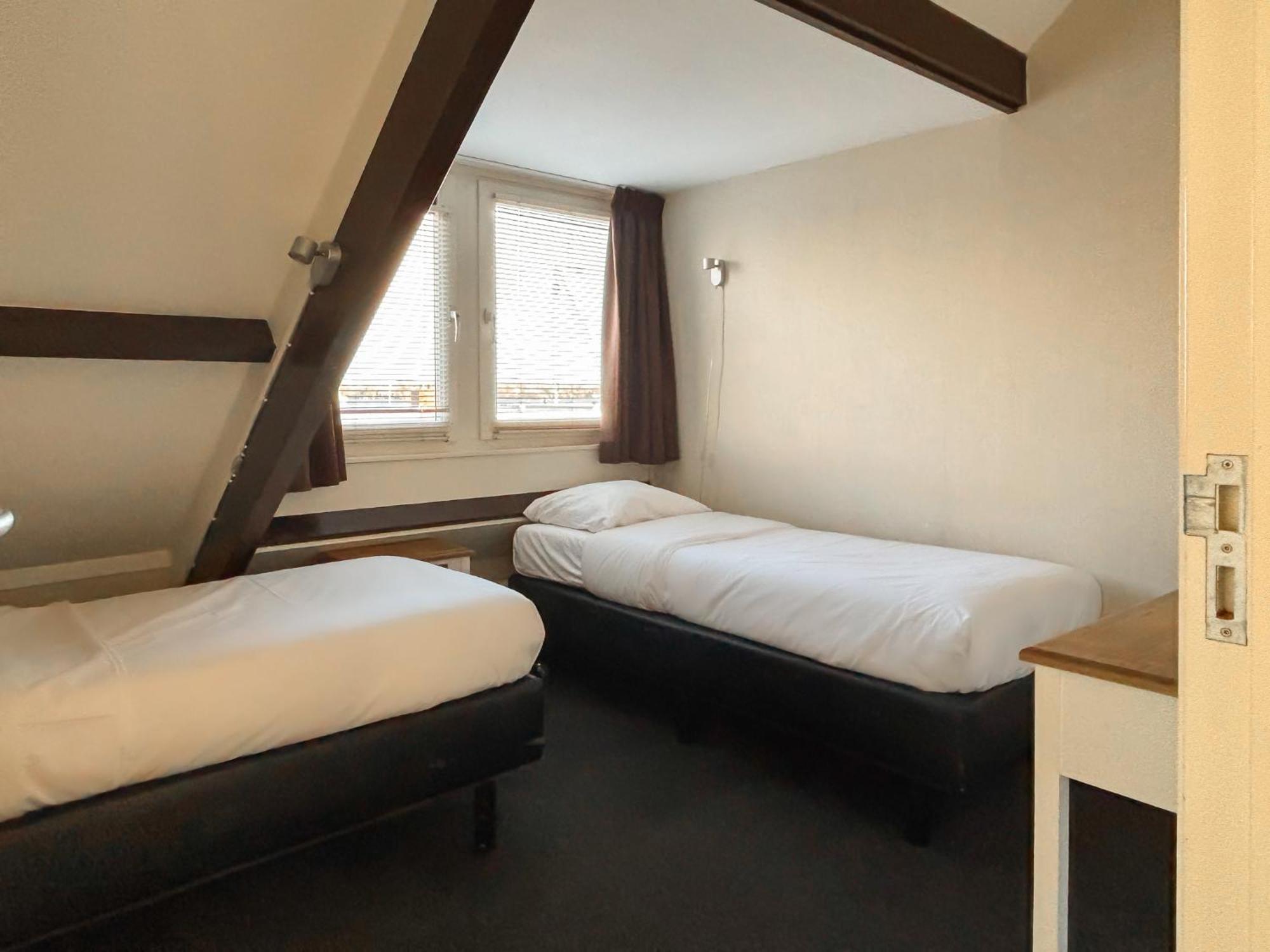 Visserslust Rooms, And Houseboats Hotel Vinkeveen
