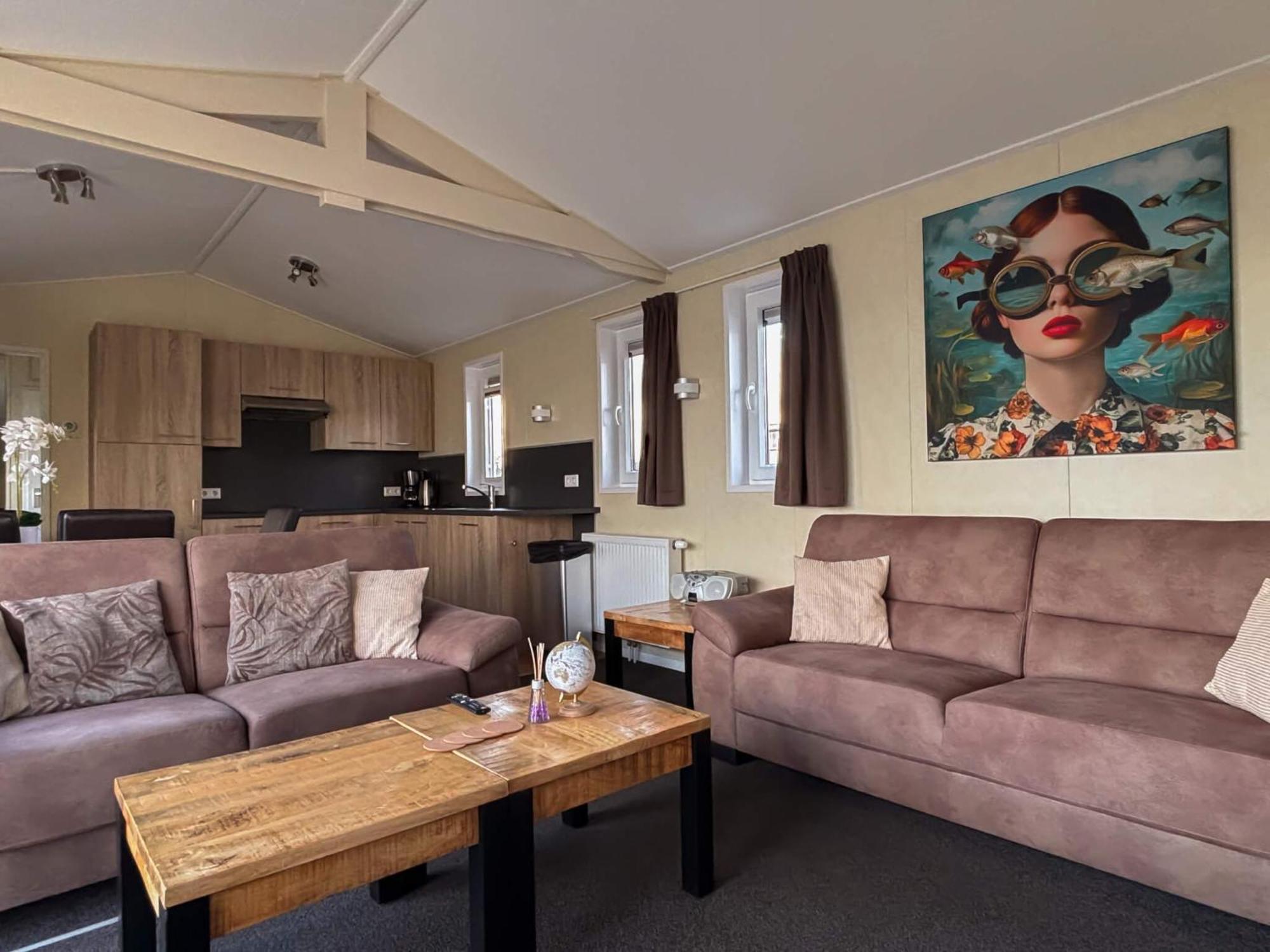 Visserslust Rooms, And Houseboats Hotel
