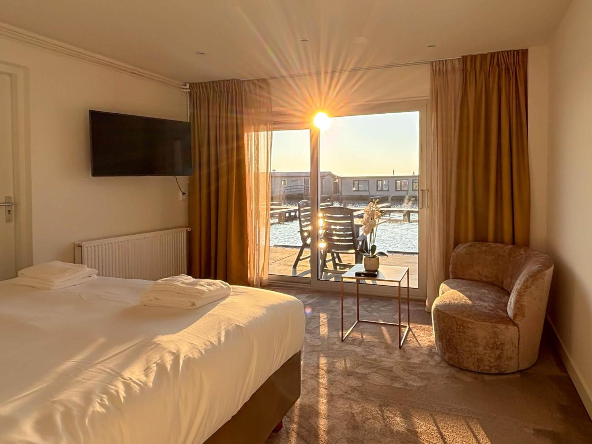 Visserslust Rooms, And Houseboats 3* Vinkeveen